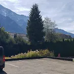 Le Chamouny- Family - - Quiet - Hikeing & Rock Climbing Close By Chamonix